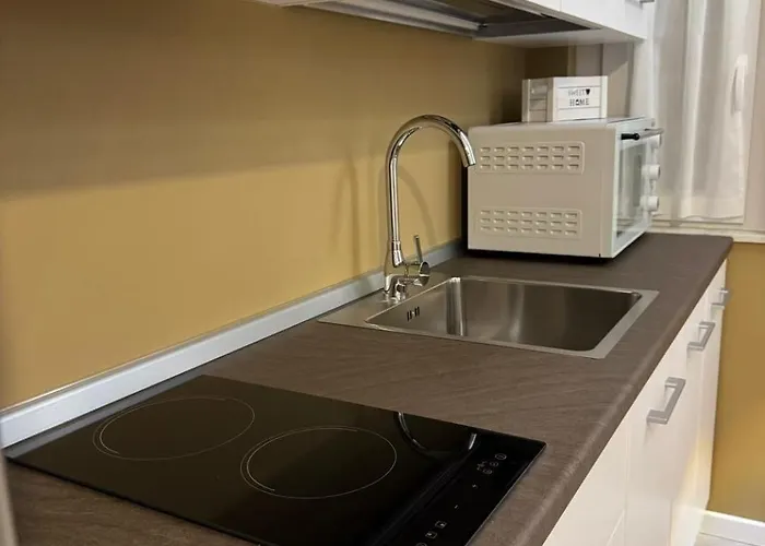 House On Sunday Luna بيت للعطل *