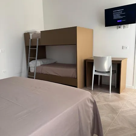 House On Sunday Luna Casa de Férias Crotone